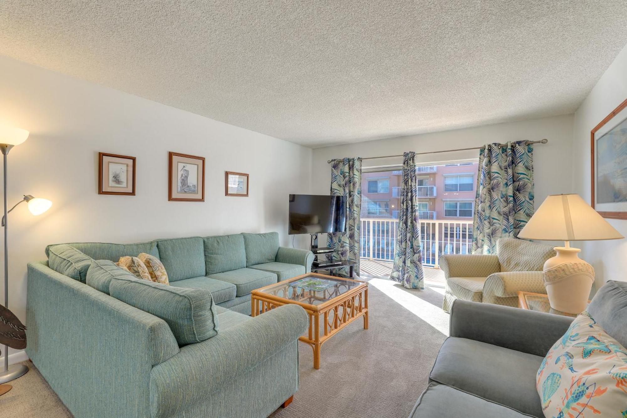 Central Cocoa Beach Condo With View, Steps To Beach! Exterior foto